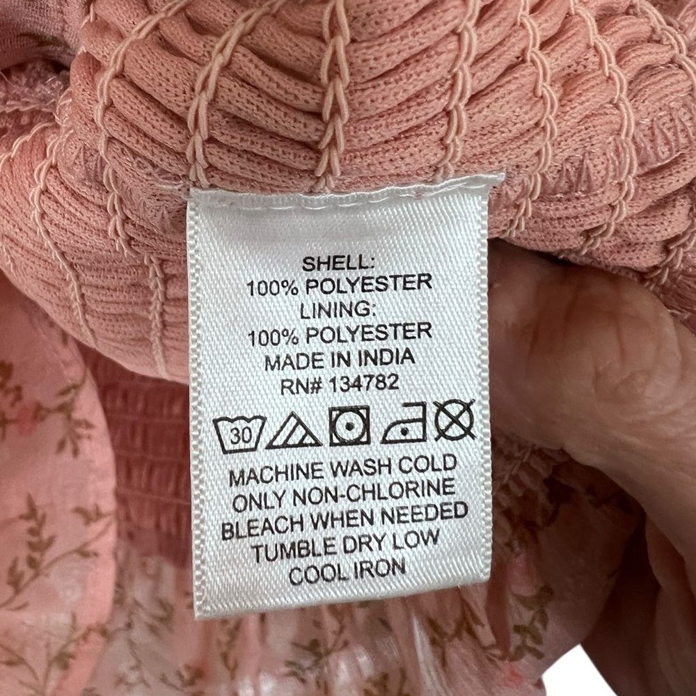 NWT Indulge Blush Floral Ruffle Blouse - Picture 3 of 4